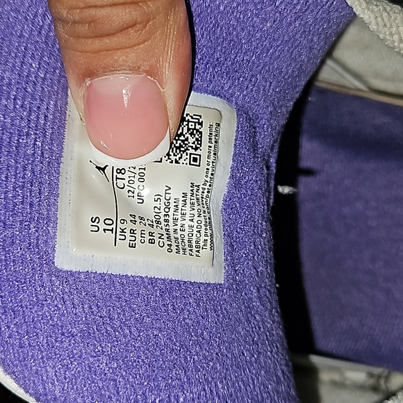 Air Jordan 3 Retro - Picture 12 of 15